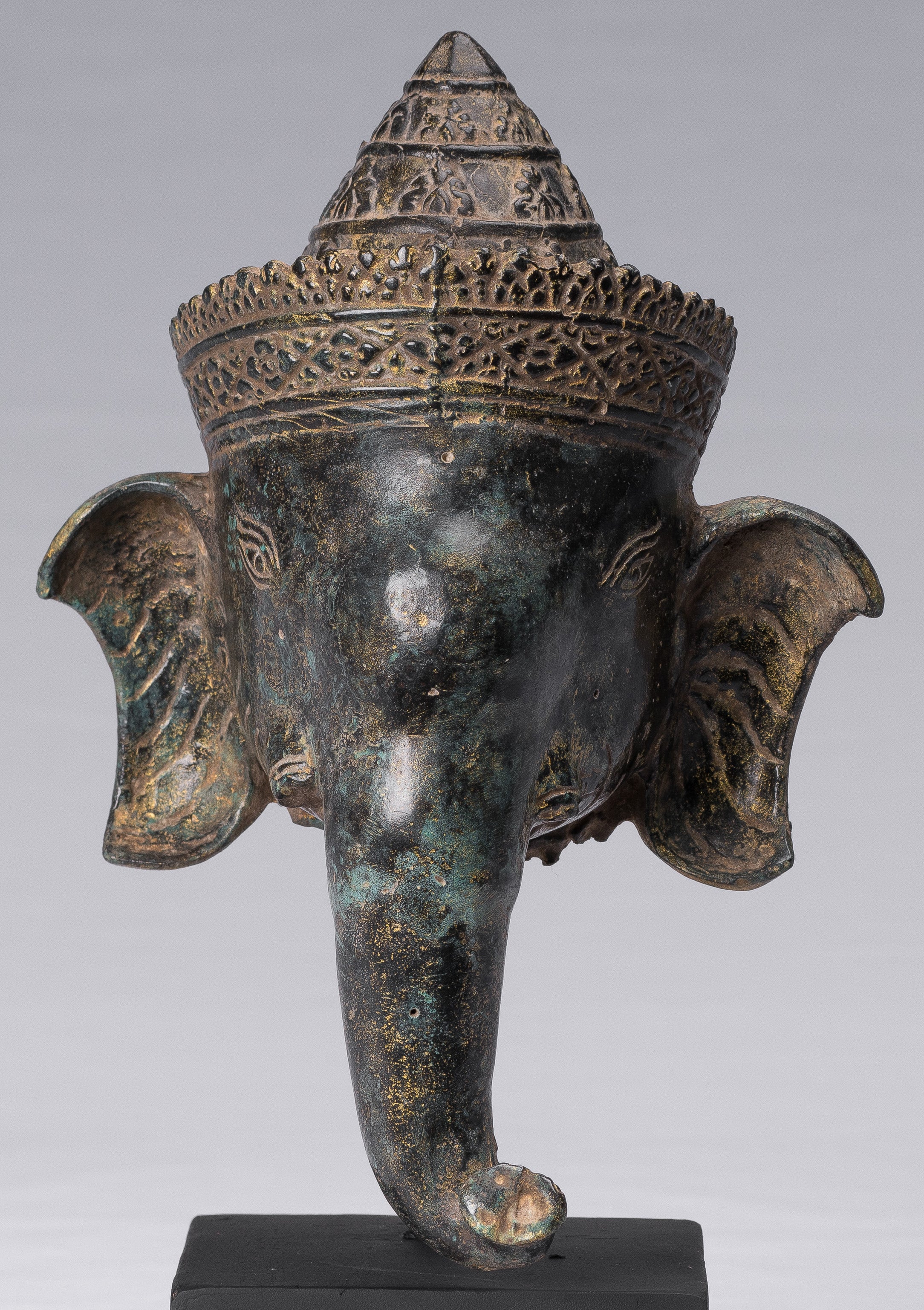 Elefante - Antique Khmer Style Monted Bronze Bayon Style Elephant Statue - 29 cm/12 "di altezza