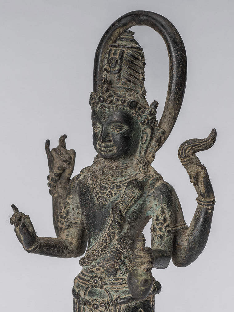 Vishnu-Statue – antike Majapahit-Statue aus Bronze im indonesischen Stil – 22 cm.