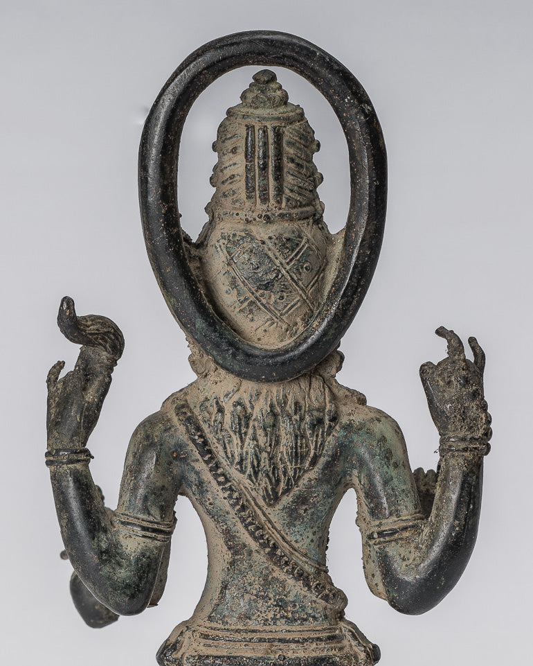 Vishnu-Statue – antike Majapahit-Statue aus Bronze im indonesischen Stil – 22 cm.