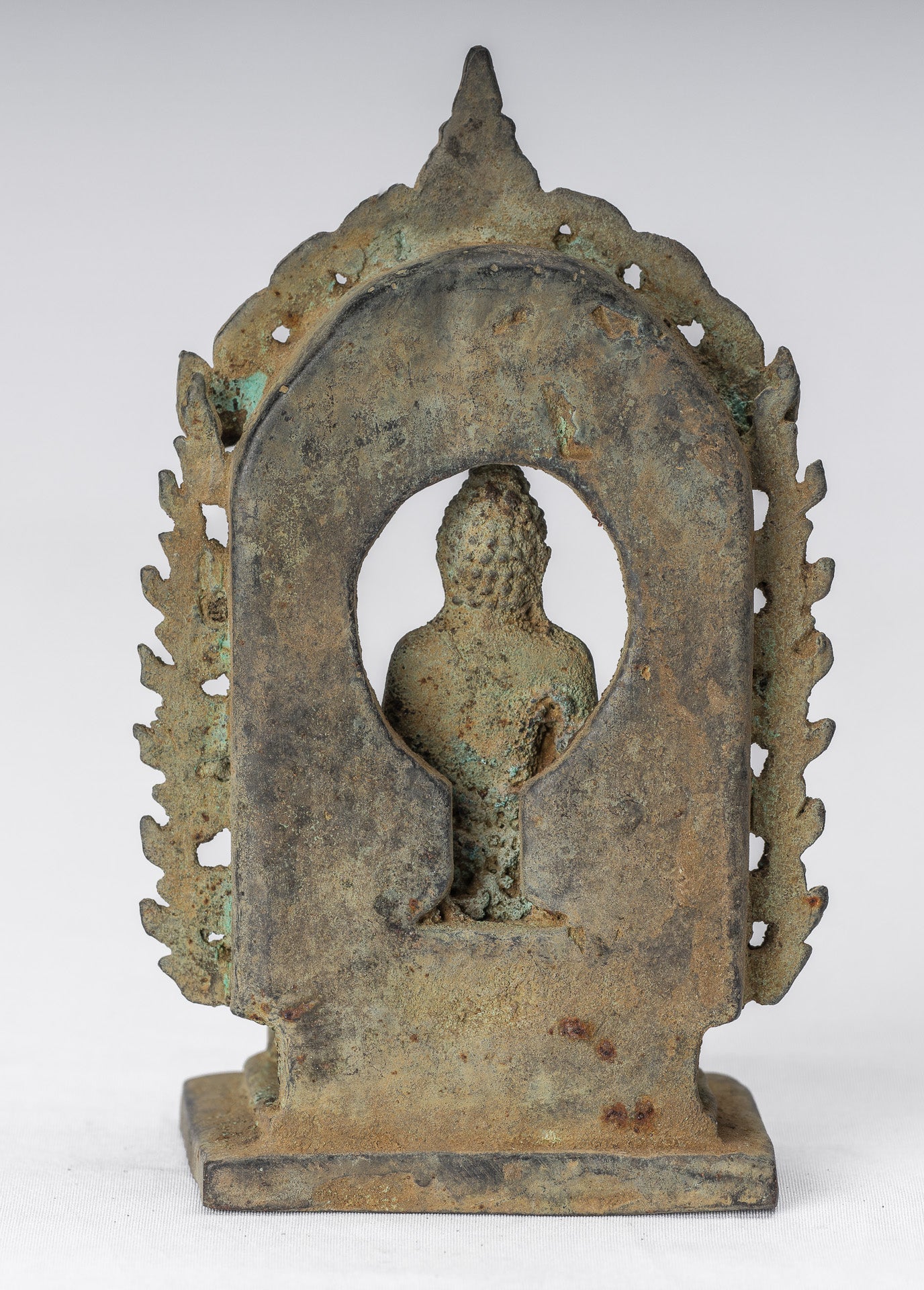 Buddha-Statue – Antike javanische Amitabha-Buddha-Statue aus Bronze im indonesischen Stil – 13,5 cm/5 Zoll