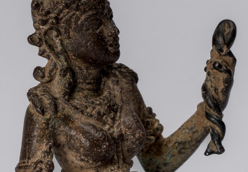 Tara-Statue – antike indonesische Bronze-Devi-Tara-Statue im Java-Stil – 8 cm.