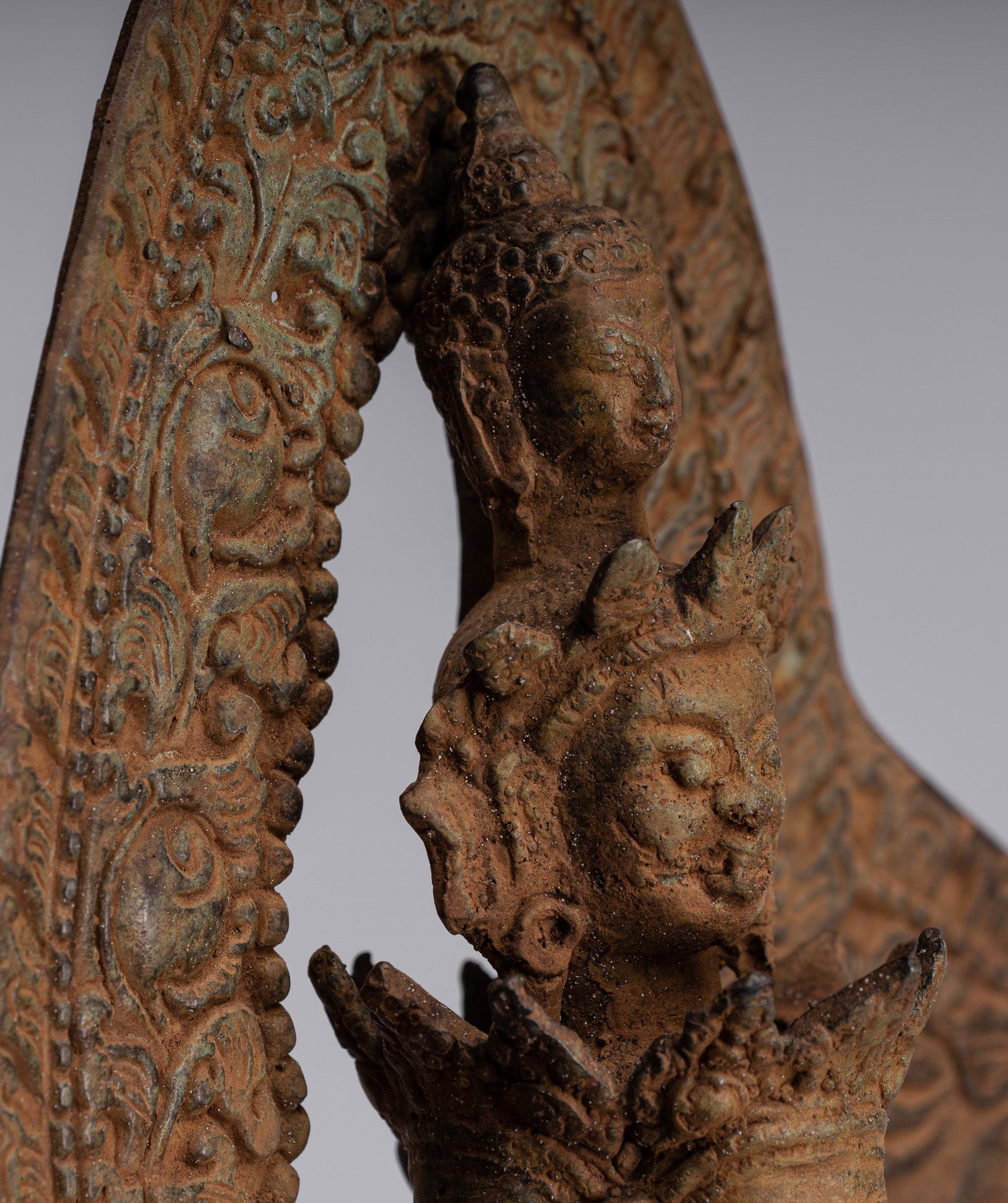 Statue Bodhisattva - Antique stile indonesiano Javanese 1000 ARM AVALOKETISHVARA BODHISATTVA STATUE - 61 cm/24 "