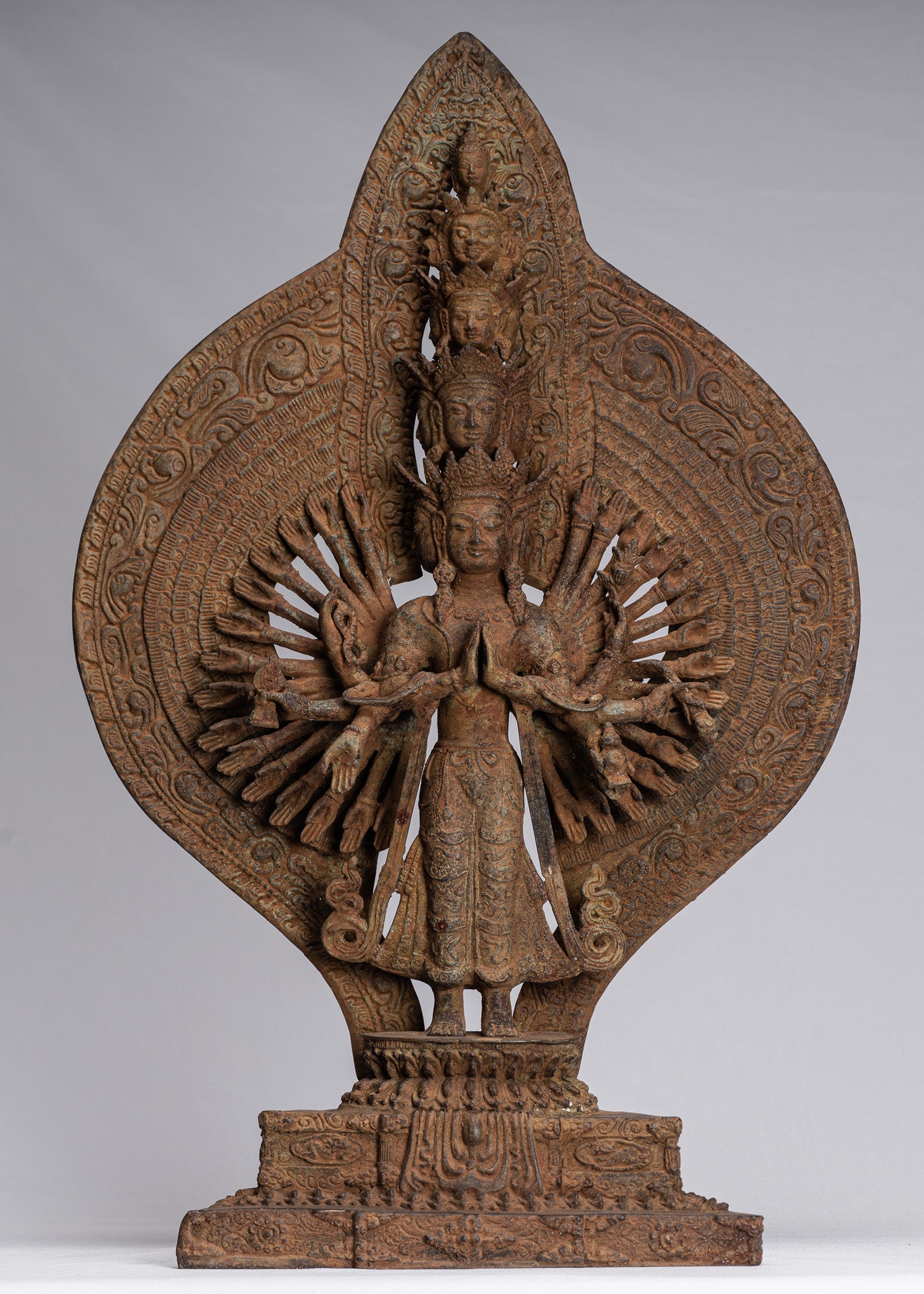 Statue Bodhisattva - Antique stile indonesiano Javanese 1000 ARM AVALOKETISHVARA BODHISATTVA STATUE - 61 cm/24 "
