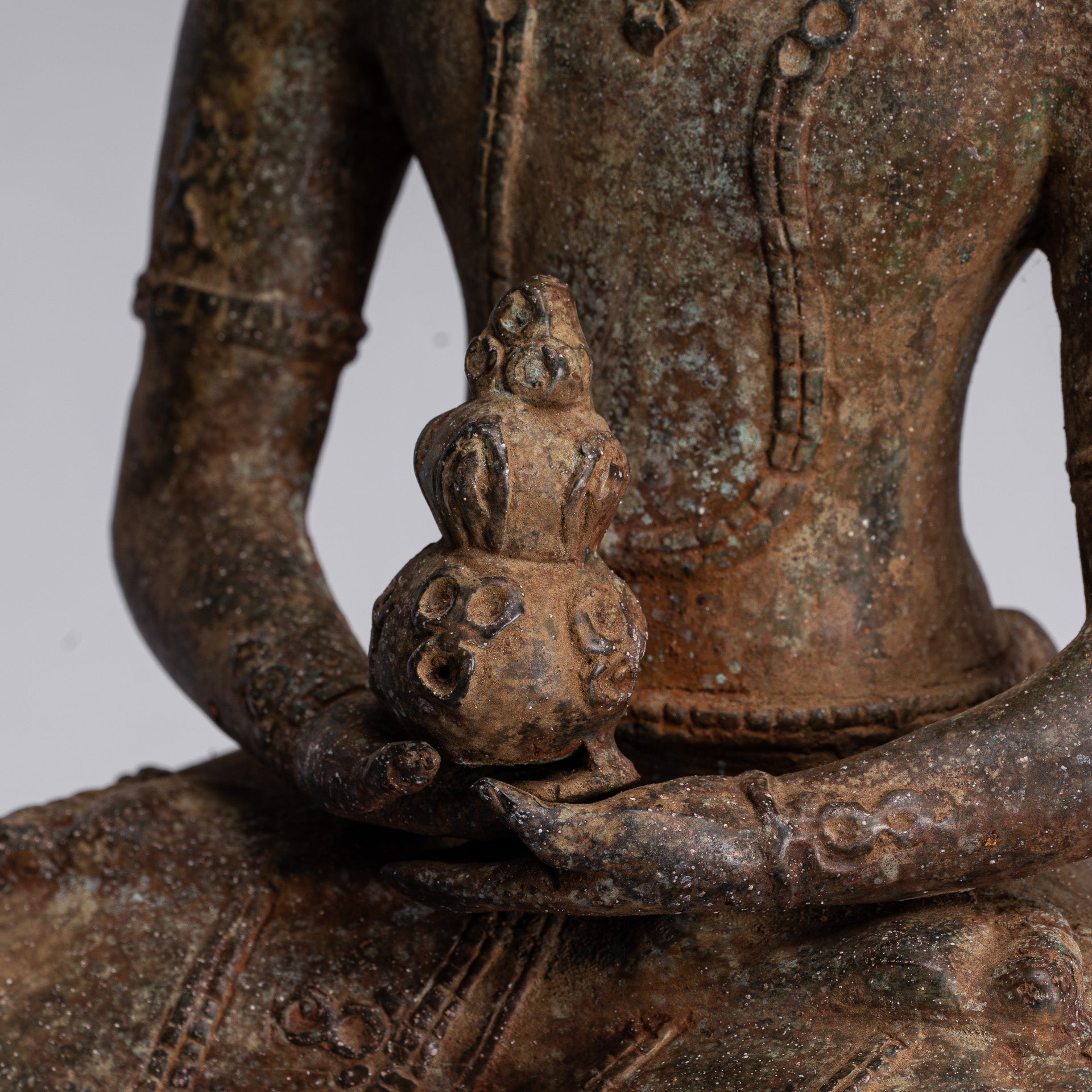 Estatua de Buda - Estatua de Buda Javanese de Bronce de Estilo Indonesio Amitabha Buda - 43 cm/17 "