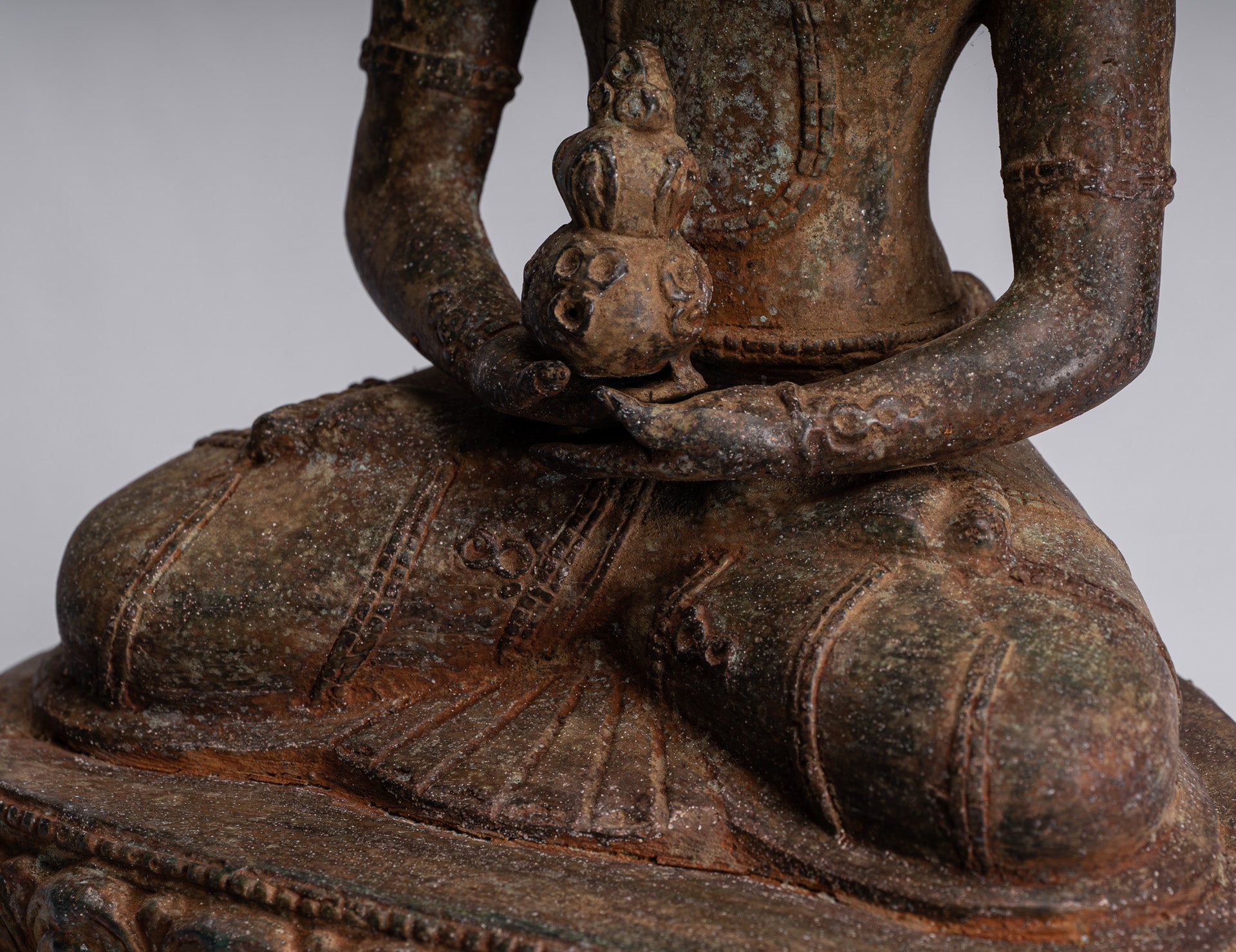 Estatua de Buda - Estatua de Buda Javanese de Bronce de Estilo Indonesio Amitabha Buda - 43 cm/17 "