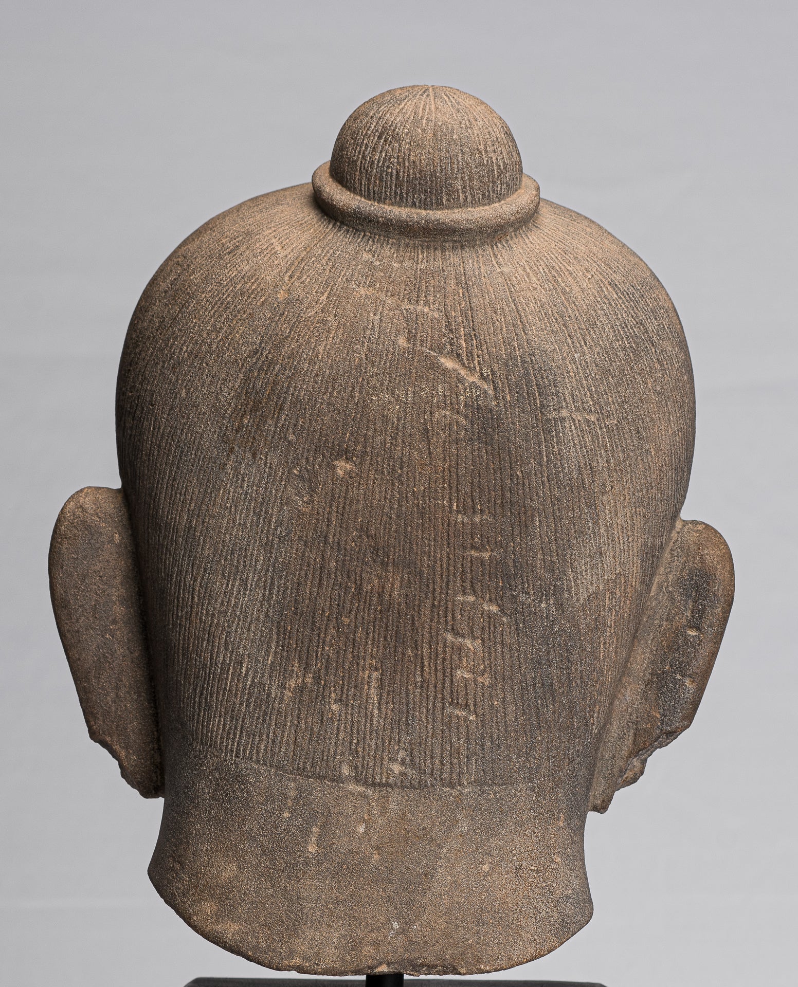 Statua di Jayavarman - Stone montato in stile Khmer Antique Jayavarman VII Statua della testa - 38 cm/15 "