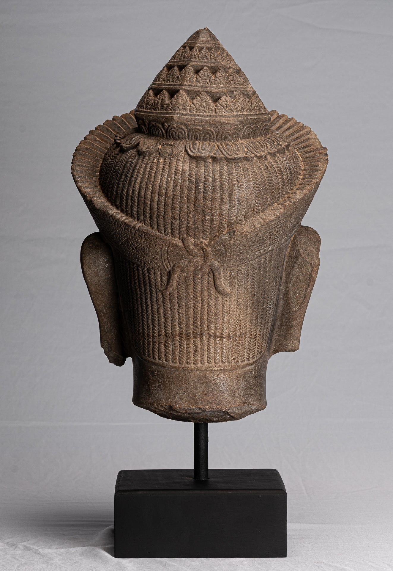 Vishnu Statue - Antique Banteay Srei Style Stone Mounted Khmer Vishnu Head - 57cm / 23"