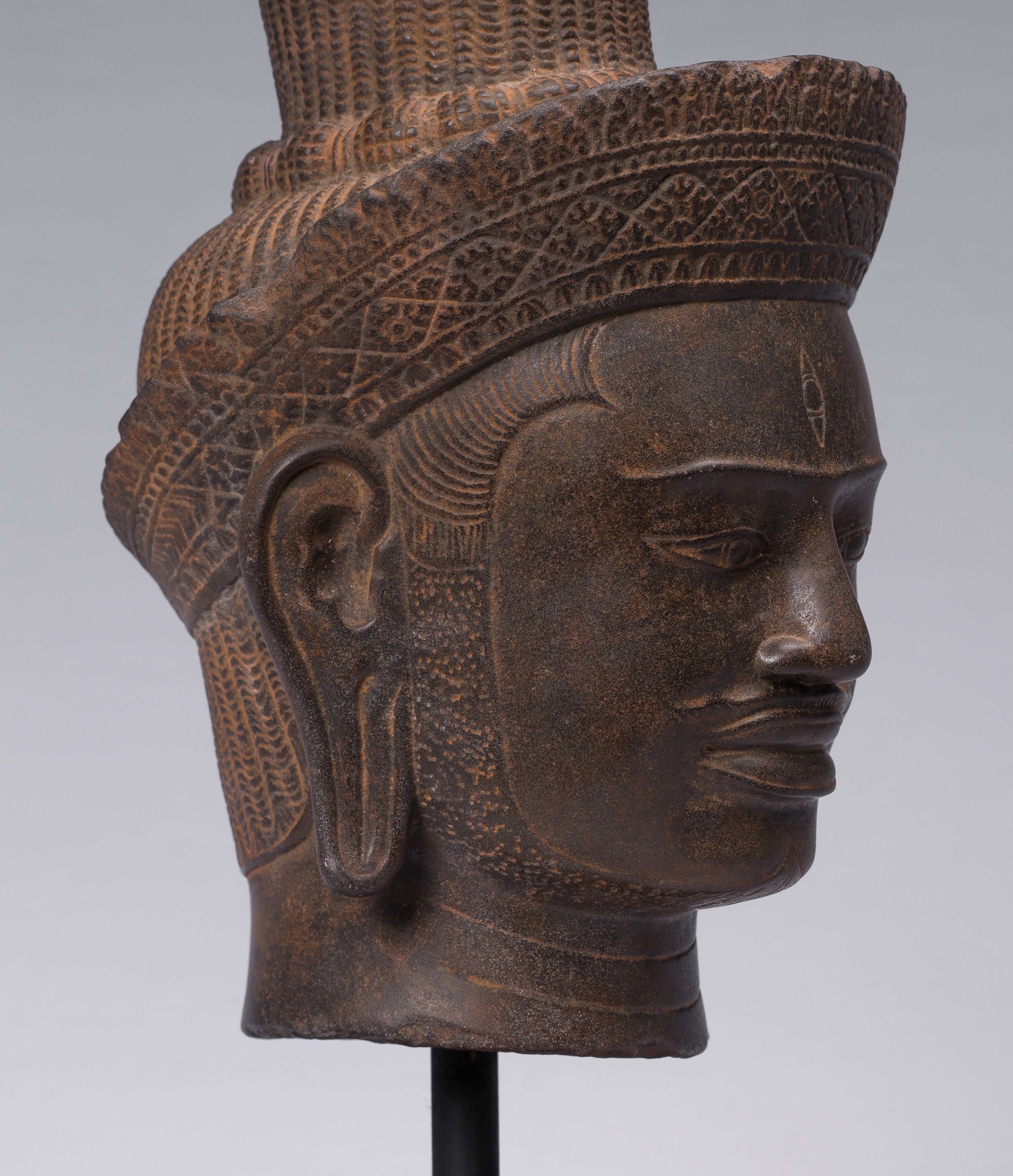 Shiva-Statue – antike Shiva-Kopfstatue aus Khmer-Stein im Koh-Ker-Stil – der Zerstörer – 42 cm