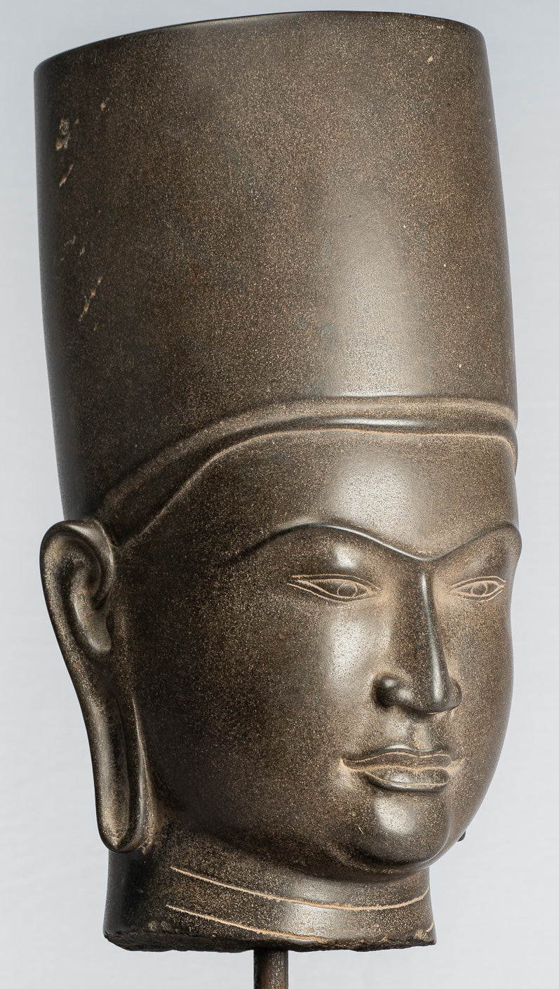 Antique Phnom DHA style khmer Vishnu tête - protecteurs et conservateurs - 54cm / 22 "