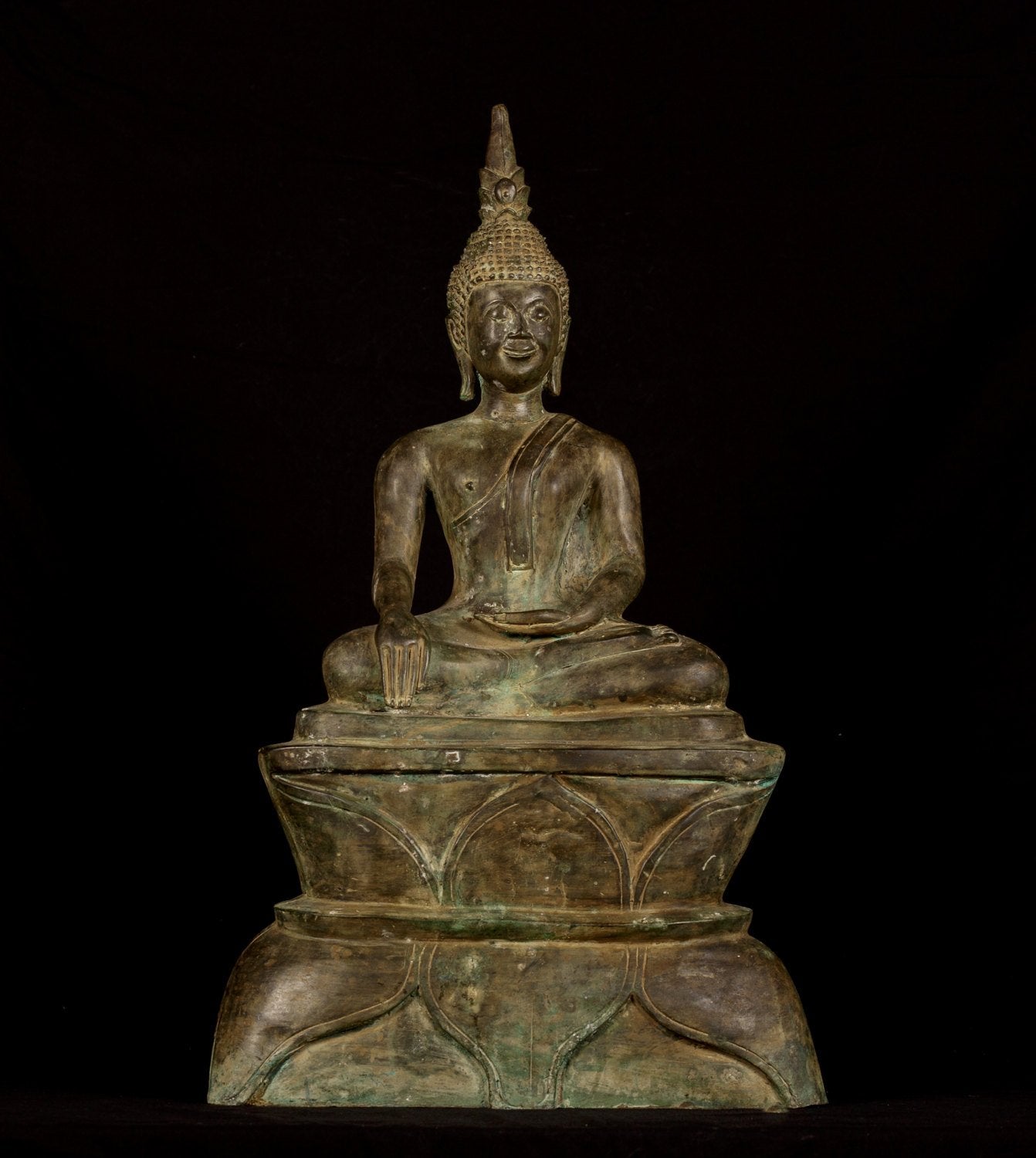 Statue de Bouddha - grande antiquité Laos Style Lumières Statue de Bouddha  - 61cm / 24  – HD Asian Art