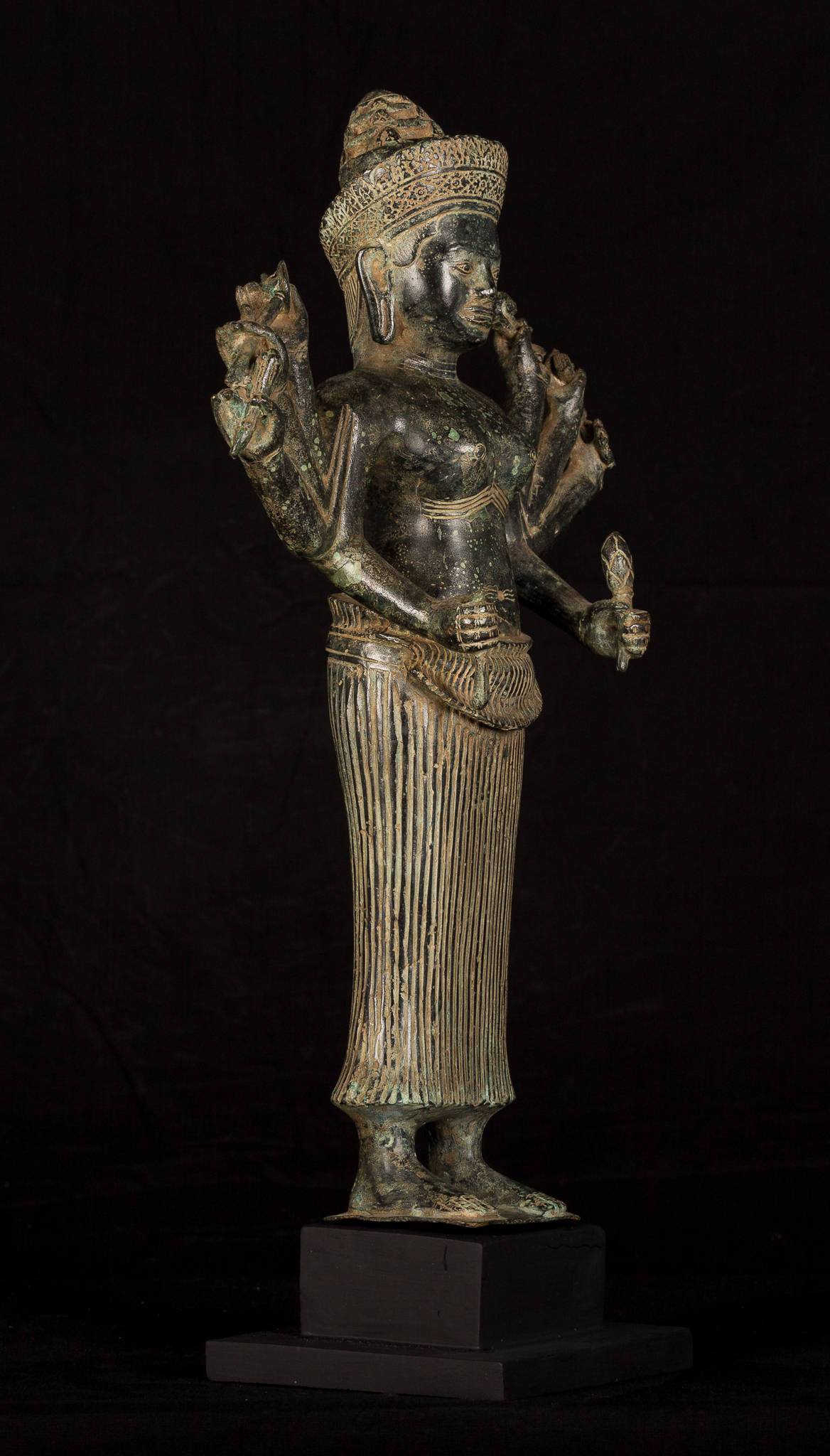 Antique Khmer Style Koh Ker Durga Mahishasuramardini Statue- 54cm/22 "