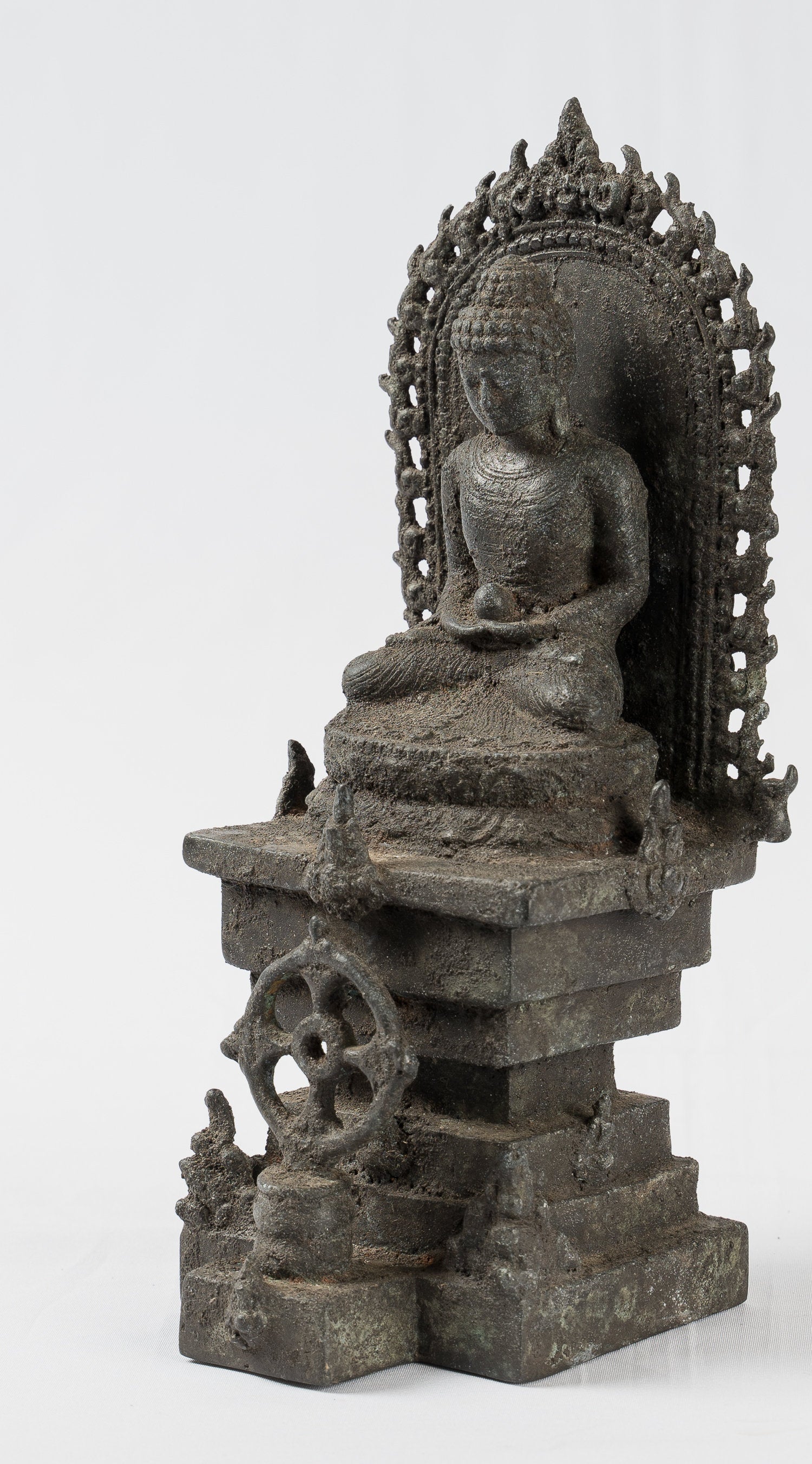 Antique in stile indonesiano seduto in bronzo giavanese Amitabha Buddha Statua - 22 cm/9 "