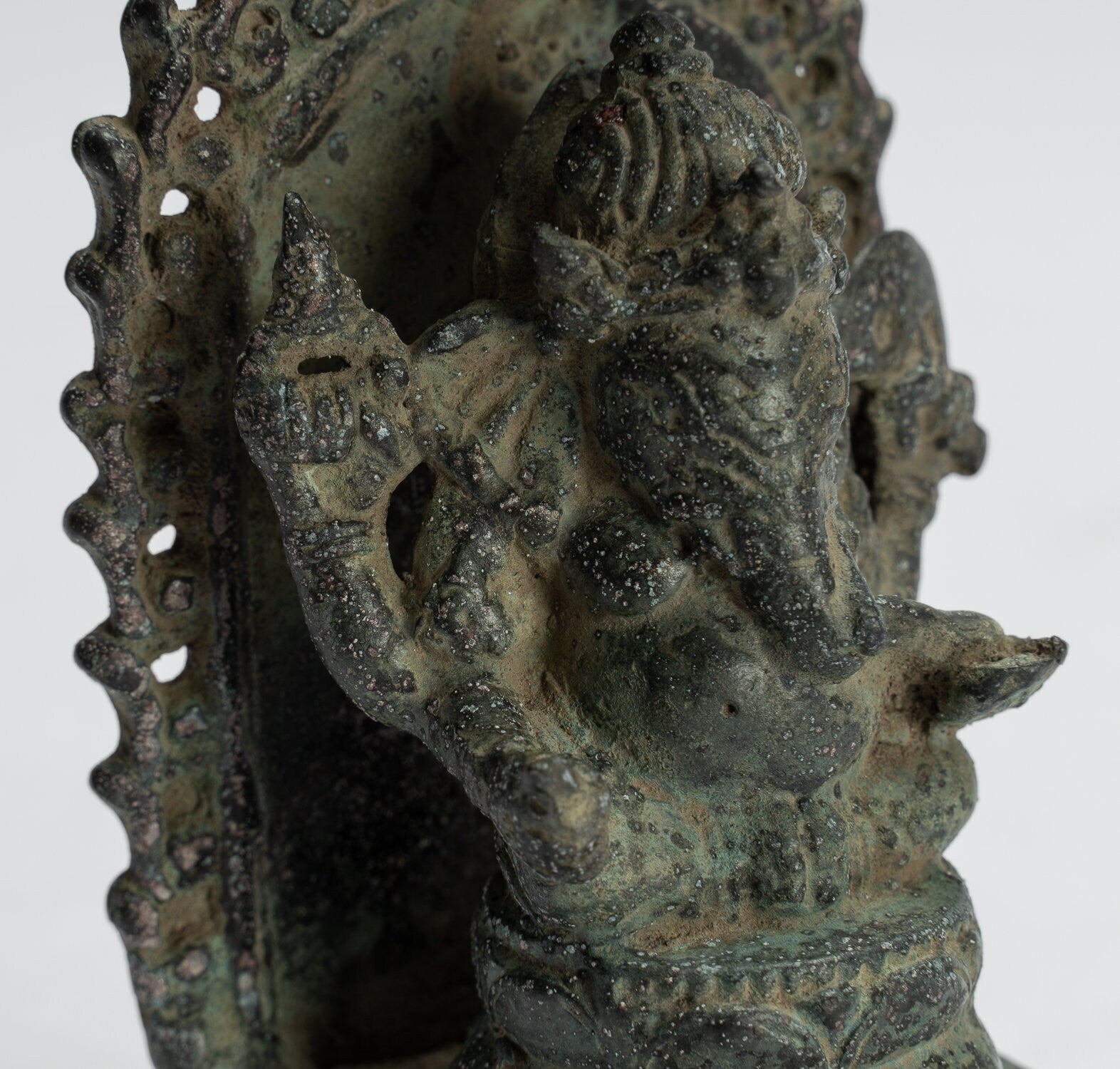Statue Ganesha - Antique Statue Ganesha in stile giavanese in bronzo indonesiano - 14 cm/6 "