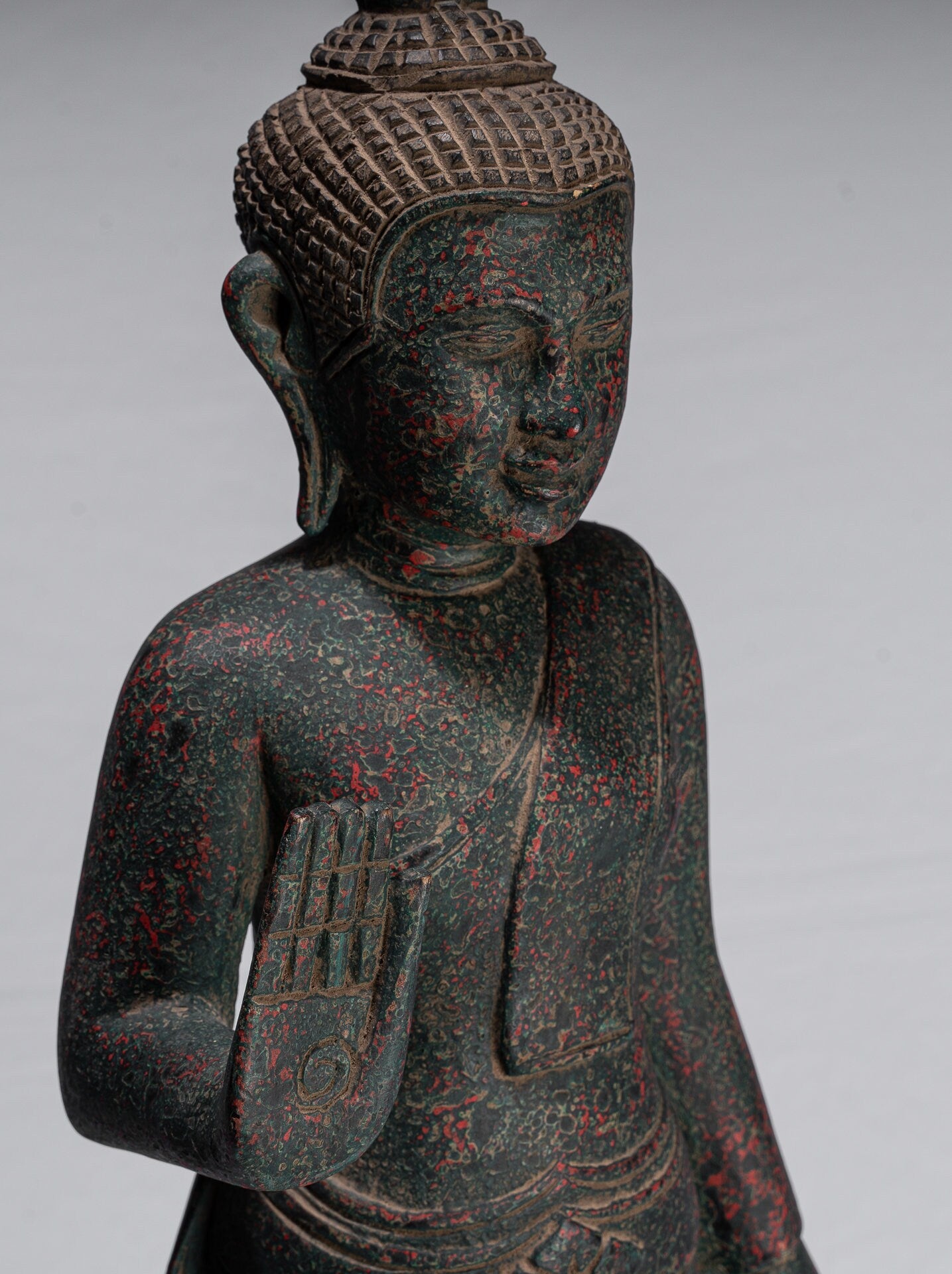 Estatua de Buda - Protección de madera de estilo antiguo de estilo jemer el lunes Estatua de Buda - 73 cm/29 "