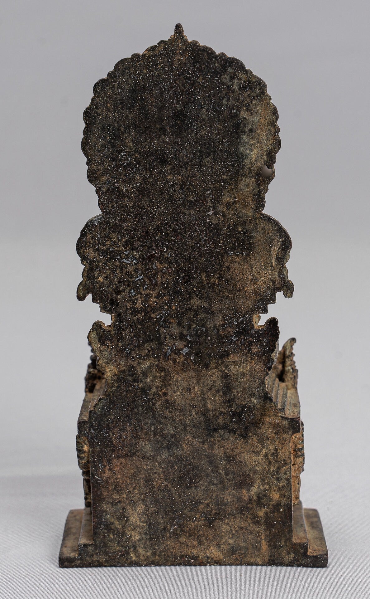 Statua di Tara - Antique Java Style Majapahit Seduto Devi Devi Tara Statua - 15 cm/6 "