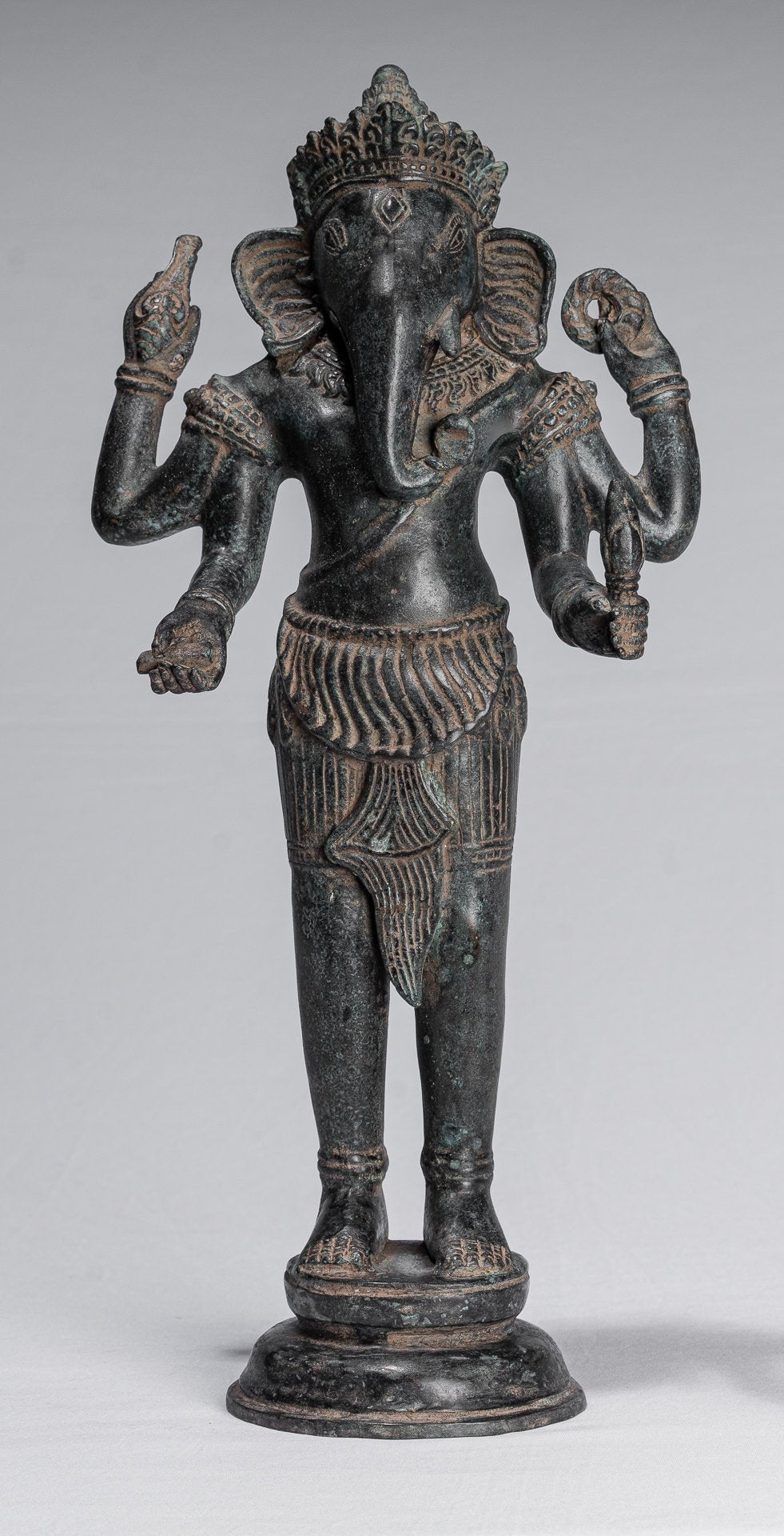 Ganesha-Statue – stehende Bronze-Bajon-Ganesh-Statue im antiken Khmer-Stil – 40 cm.