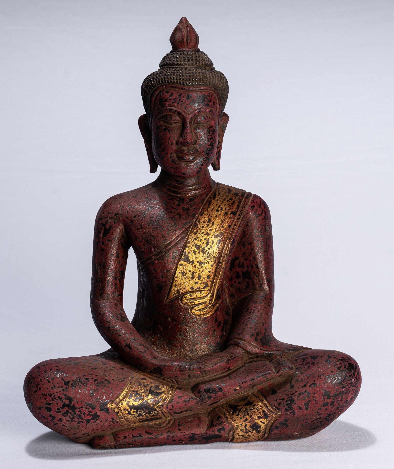 Bouddha assis en bois de style khmer antique dhyana méditation mudra - 43cm / 17 "