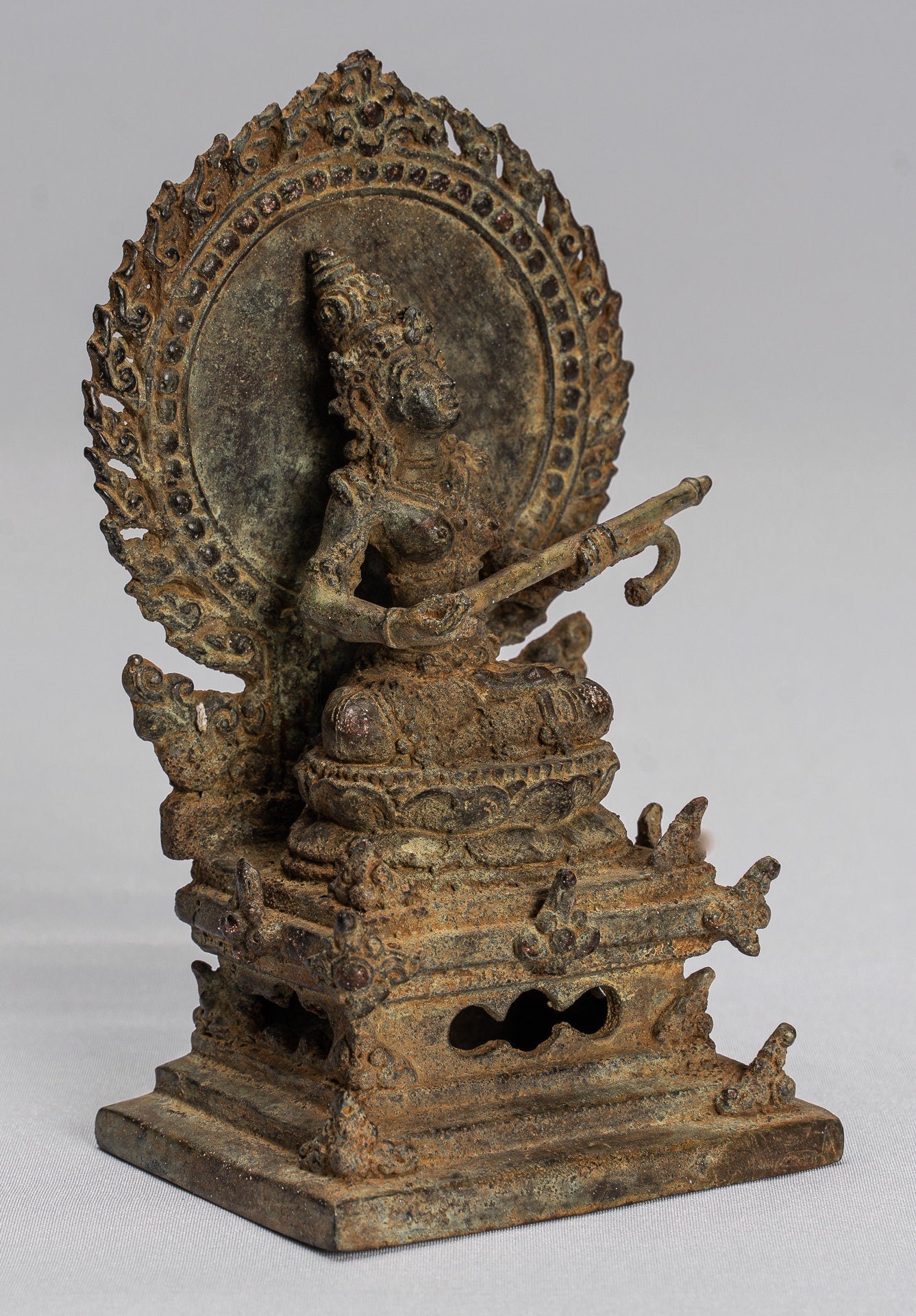 Statue de Tara - majapatit assis en bronze javanais antique Devi Tara statue - 14cm / 6 "